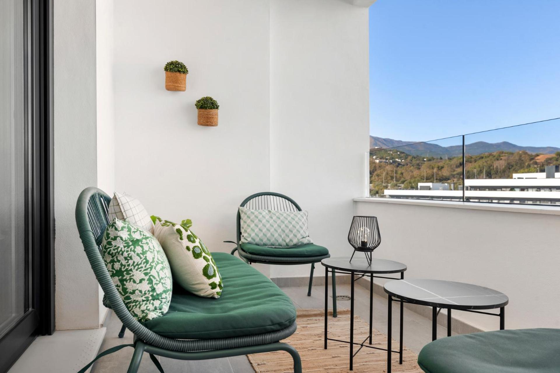 Beautiful 2-Bedroom Apartment Near Center And Beach Estepona Exteriér fotografie