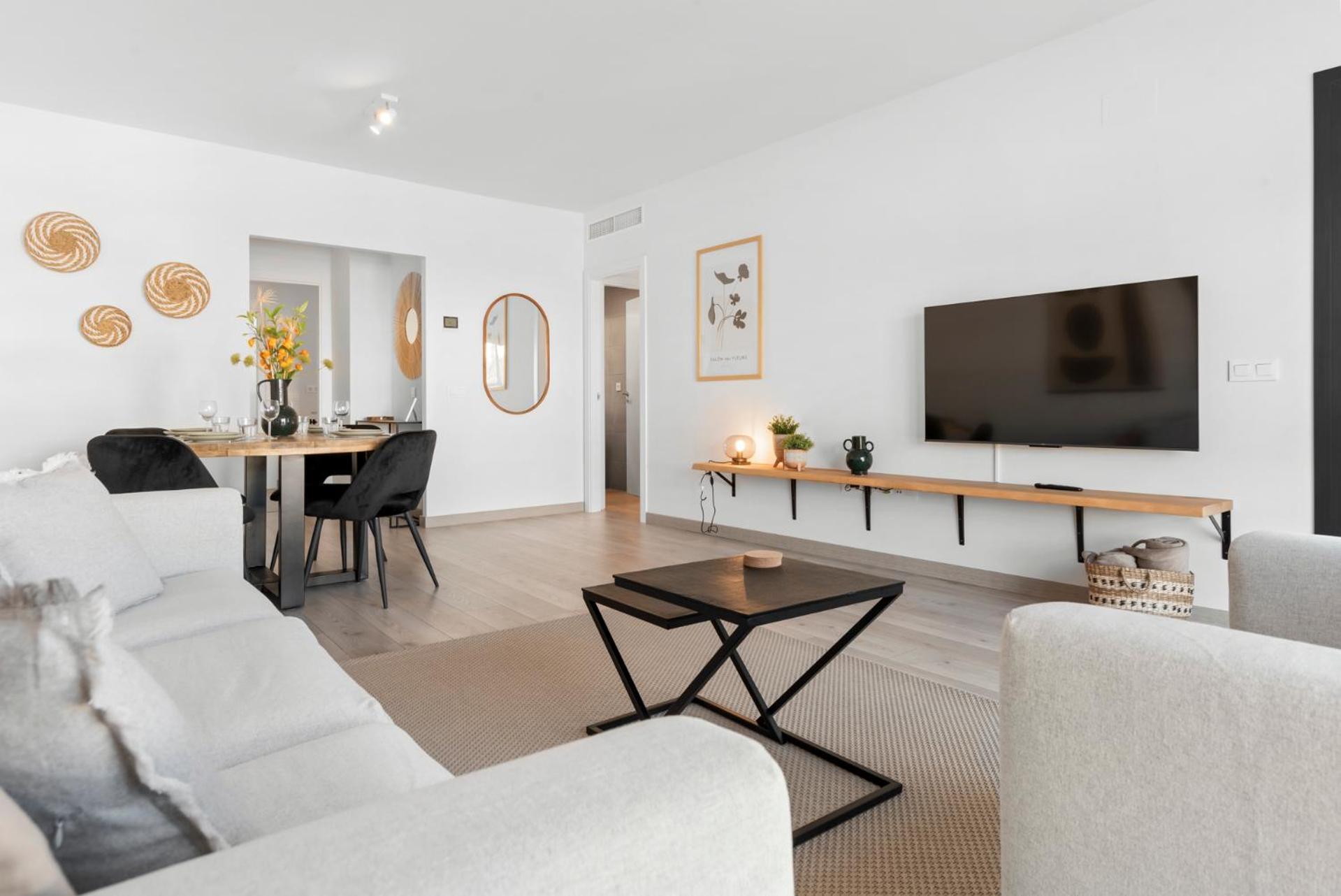 Beautiful 2-Bedroom Apartment Near Center And Beach Estepona Exteriér fotografie
